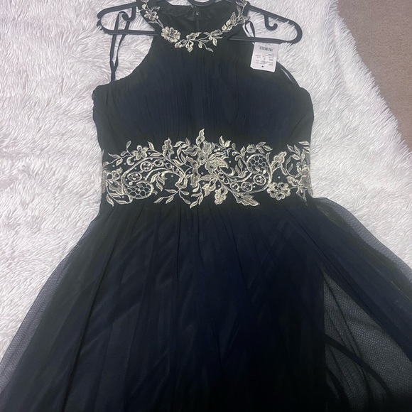 Brand new prom dress dark blue colour with tag - Picture 2 of 3